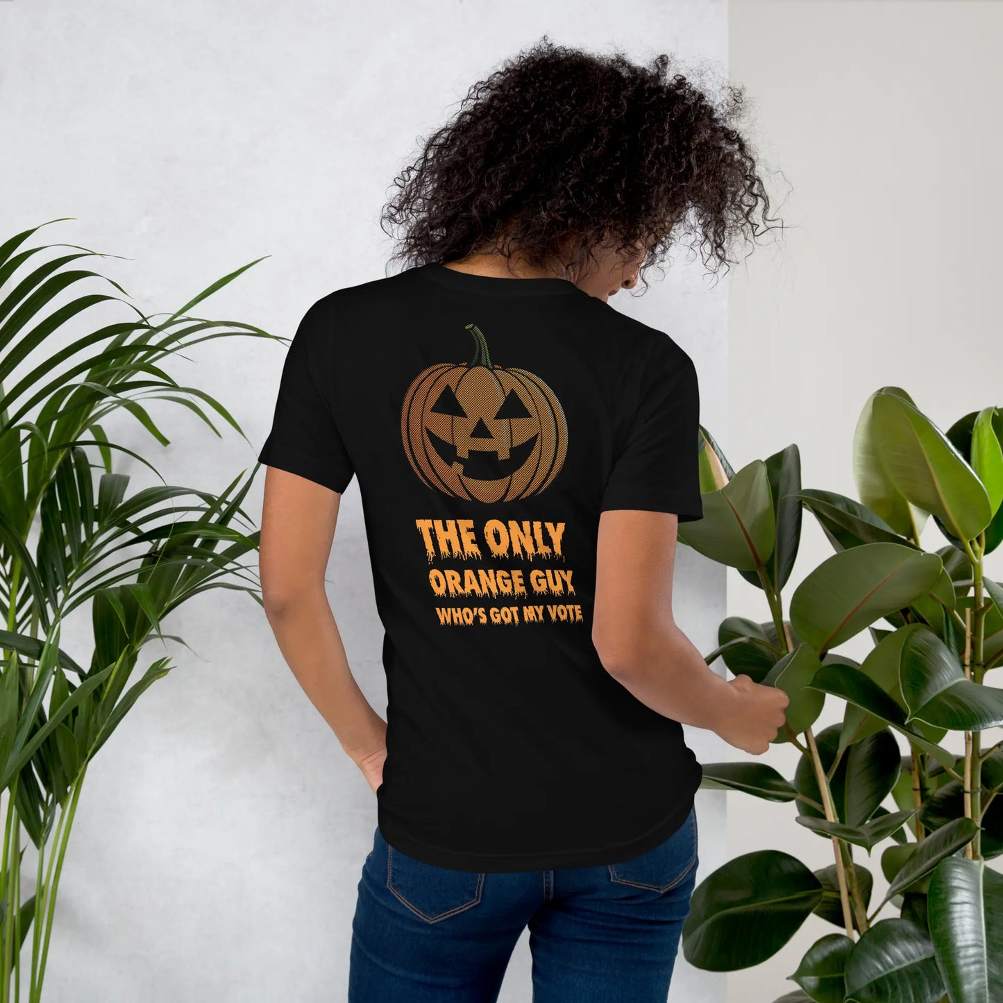 The Only Orange Guy Who's Got My Vote – Funny Halloween Pumpkin T-Shirt The Willows
